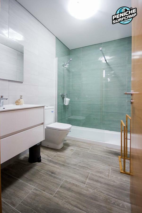 Ocean Two & Three Room Apartments Peniche Esterno foto