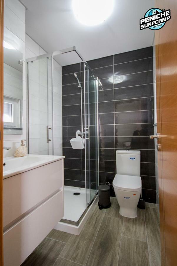 Ocean Two & Three Room Apartments Peniche Esterno foto